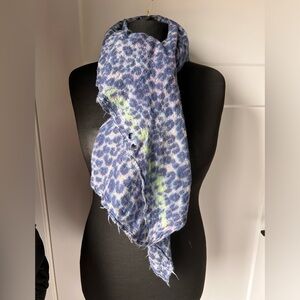 Louis Vuitton leopard scarf